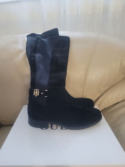Cizme Tommy Hilfiger piele marimea 39