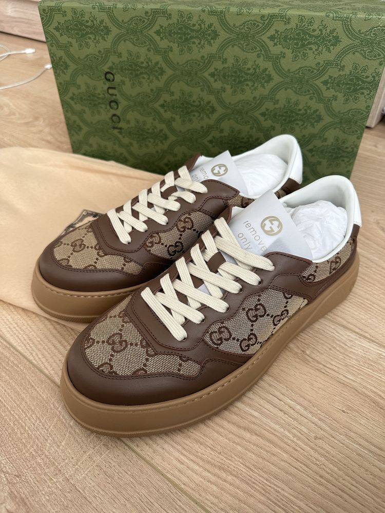 Gucci GG sneakers 42 noi originali