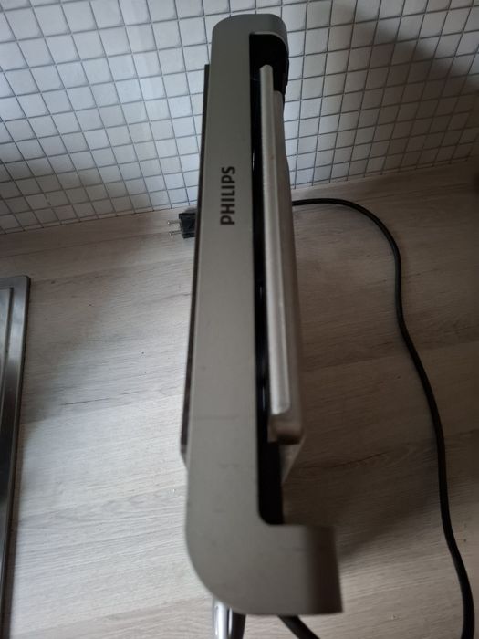 Grill Philips 2000 W, 30 x 30 cm, suprafata neaderenta