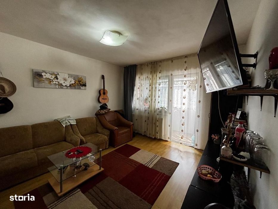 Apartament 2 camere Cartier Ostroveni zona Piata