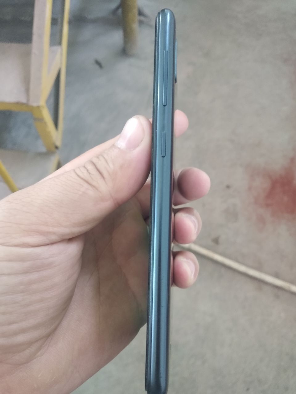 Samsung a10 sotiladi radnoy telefon