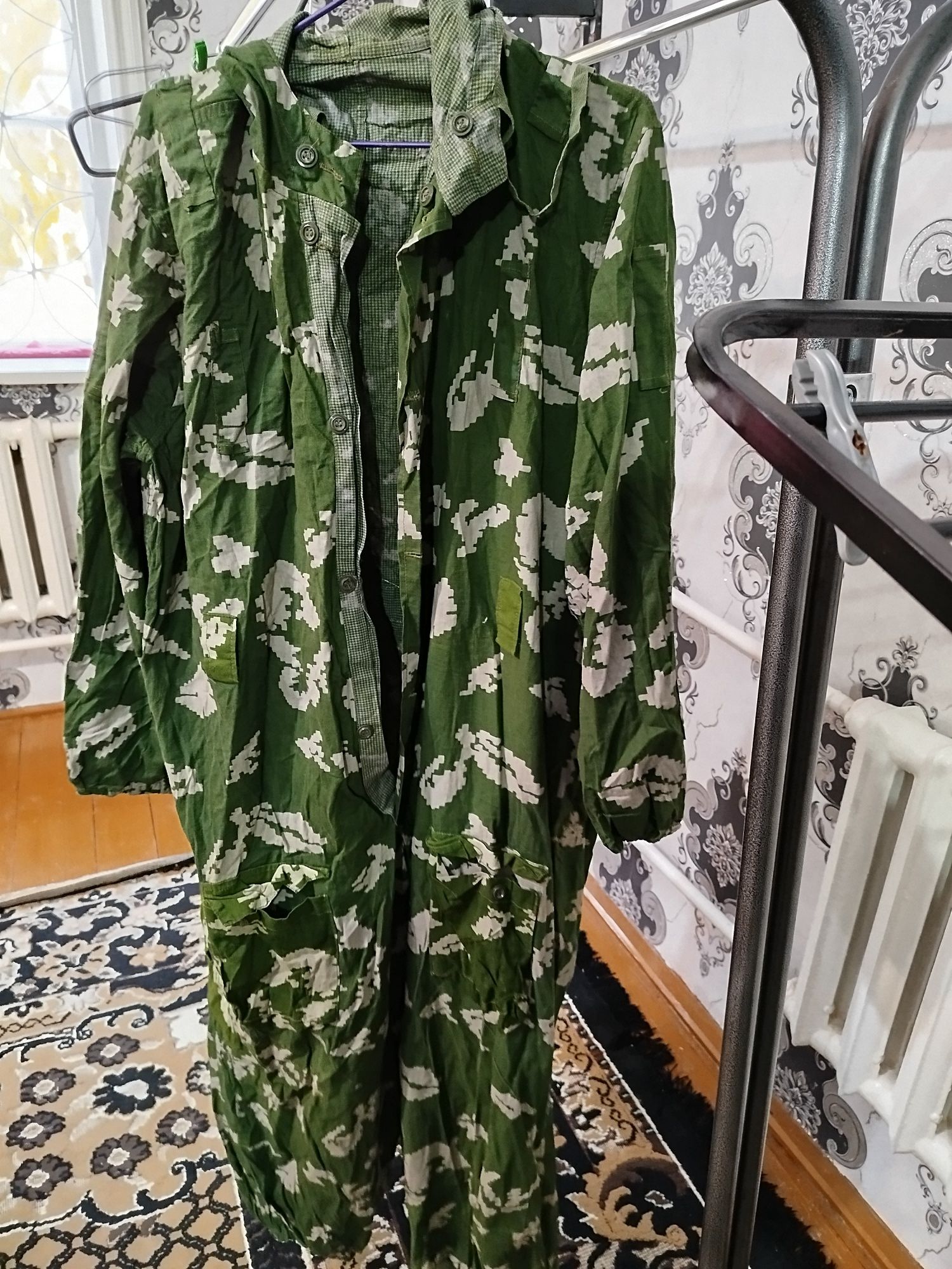 Erkaklar uchun formalar sotiladi