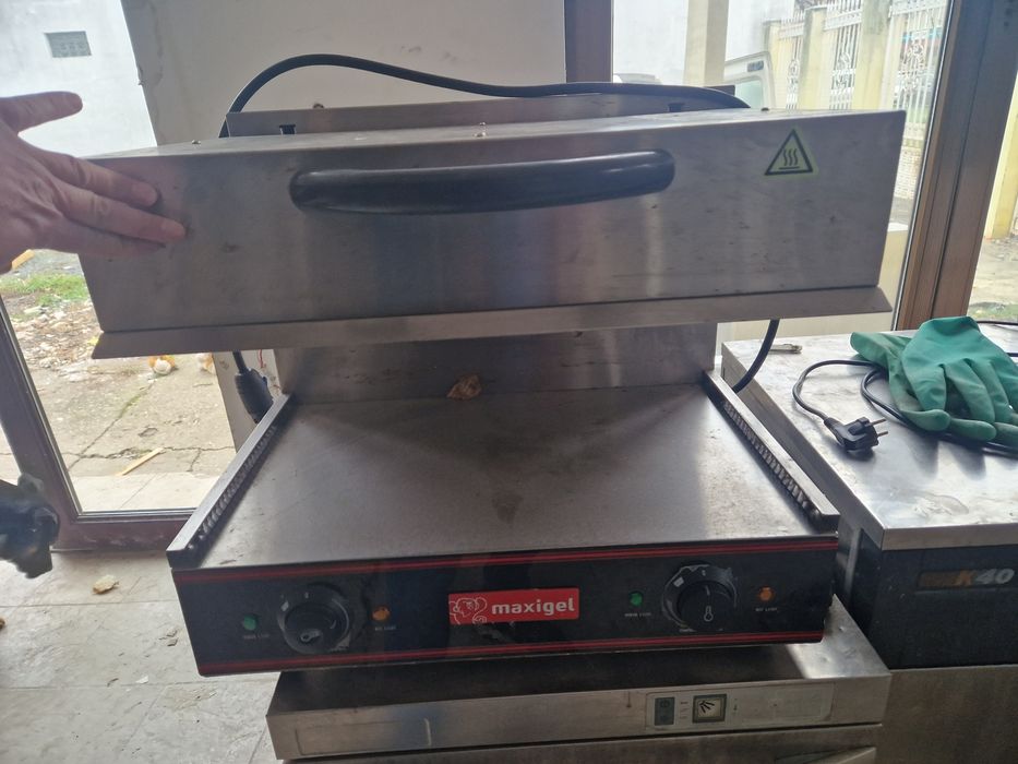 Mașina spălat vase sau pahare, din inox, program scurt 2 min, la 220v