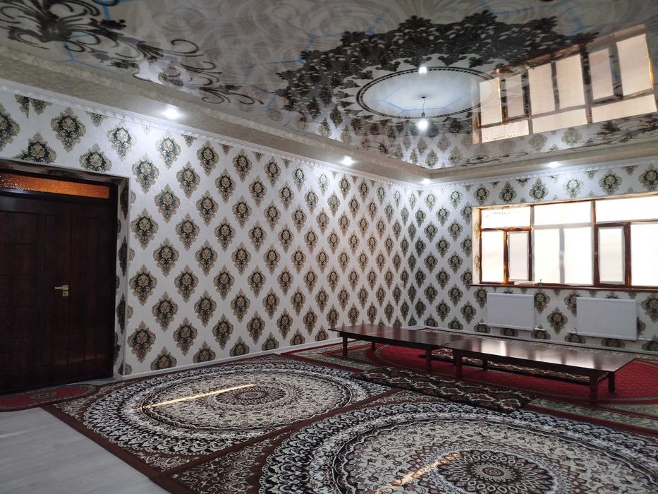 Qarshi tuman Batosh MFY 6sotixli hovli sotiladi