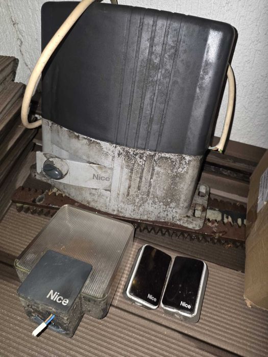 automatizare poarta - model NICE THOR 1500