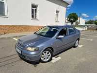 Opel Asta 1.6 i 1.6 valve an 2001 999€