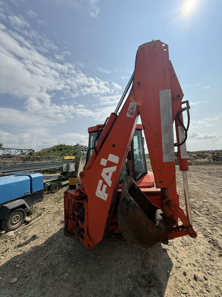 Buldo Excavator impecabil