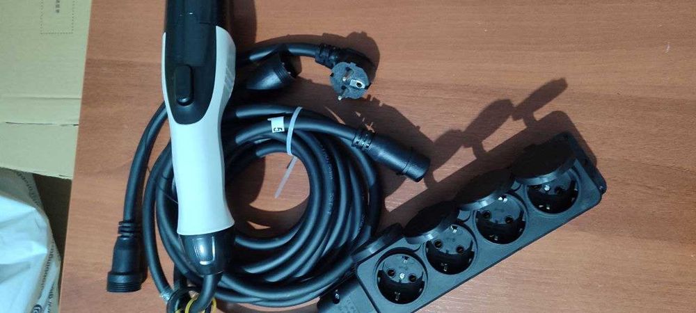 2в1 Зарядка и Разрядник 3.5 кВт (16А) GB/T AC, V2L (16А)