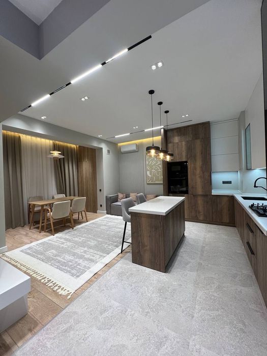 Сдается эксклюзивная квартира с дизайнерским ремонтом в сердце города