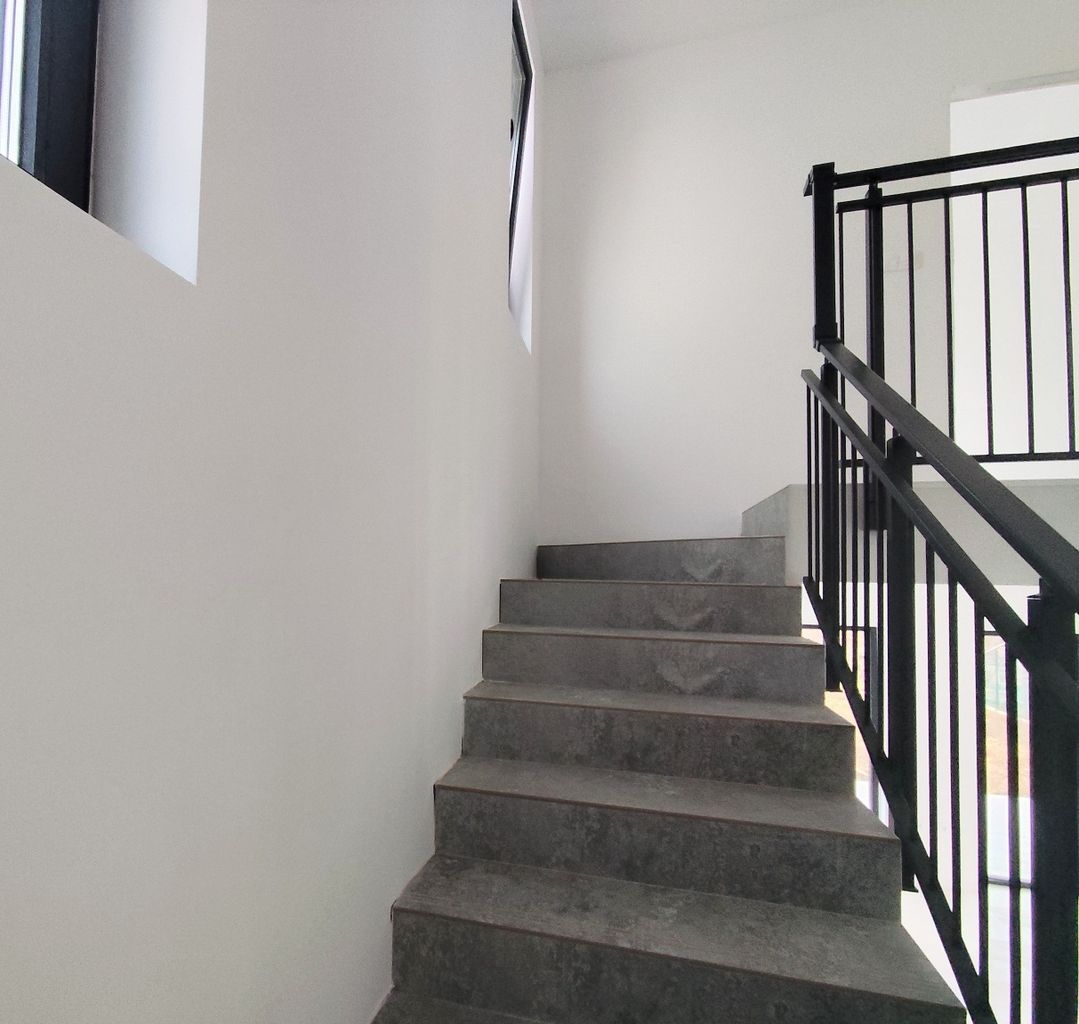 Продава се Къща в Варна, м-т Ментешето - 183 кв.м за 1476 €/кв.м - Снимка #5