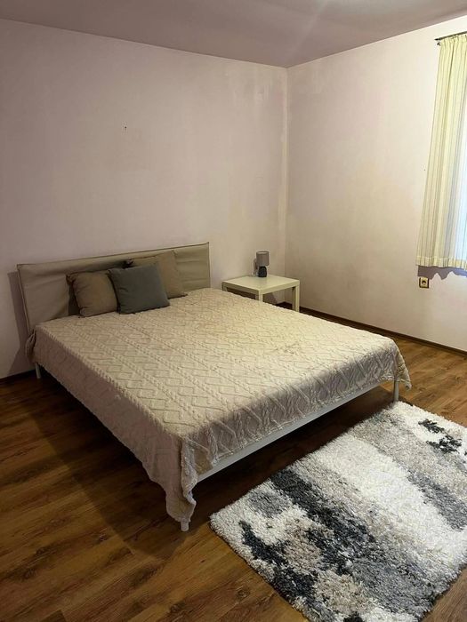 Дава се под наем Двустаен апартамент в Варна, Левски - 70 кв.м за 432.48 € - Снимка #2