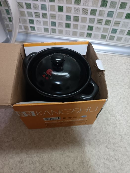 Керамический  горшок для приготовления еды