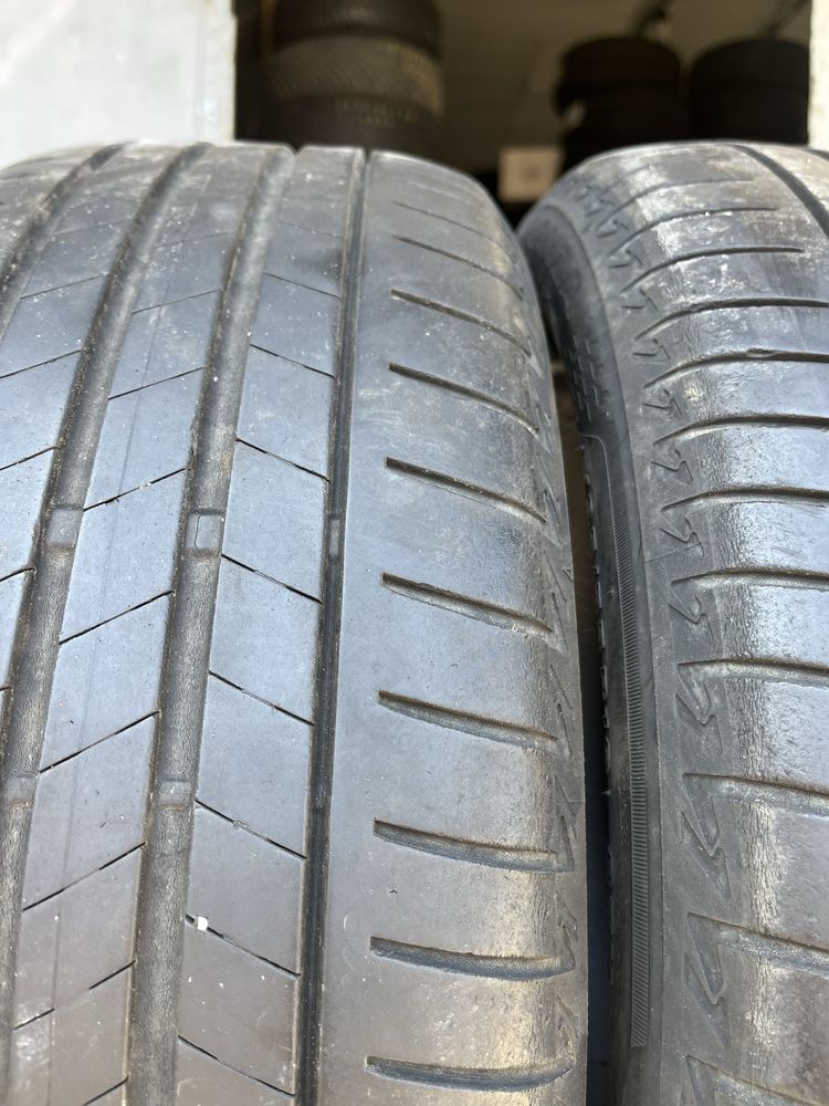 2 бр. летни гуми 195/55/16 Bridgestone DOT 0217 5 mm