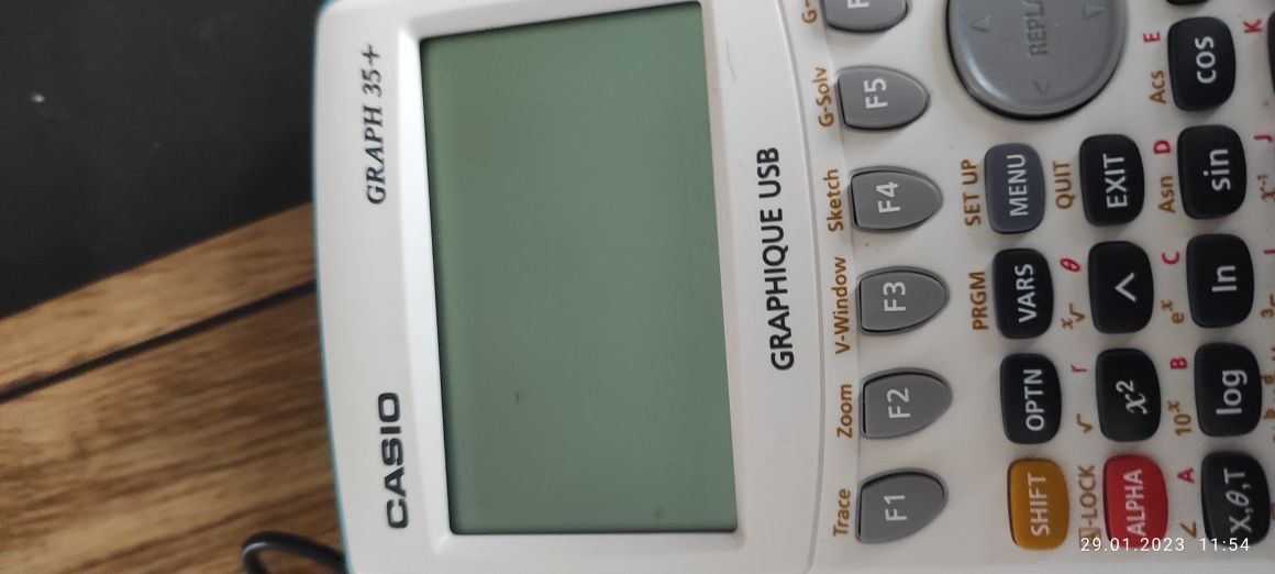 Графичен калкулатор CASIO