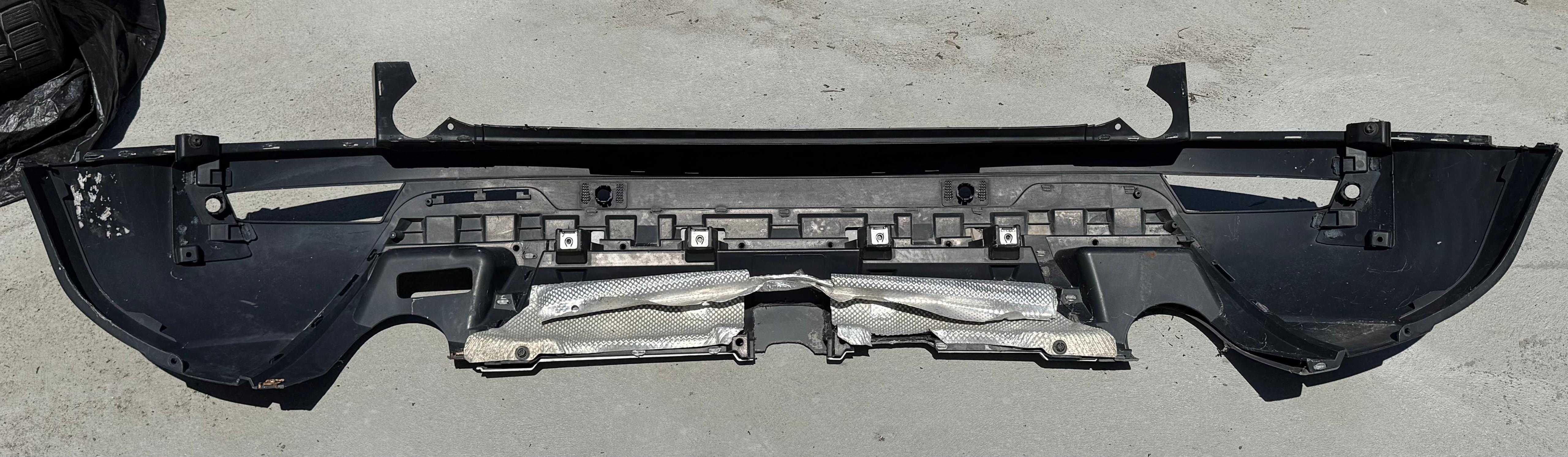 Land Rover Range Rover Evoque задна броня Ленд Ровър 2019-2019