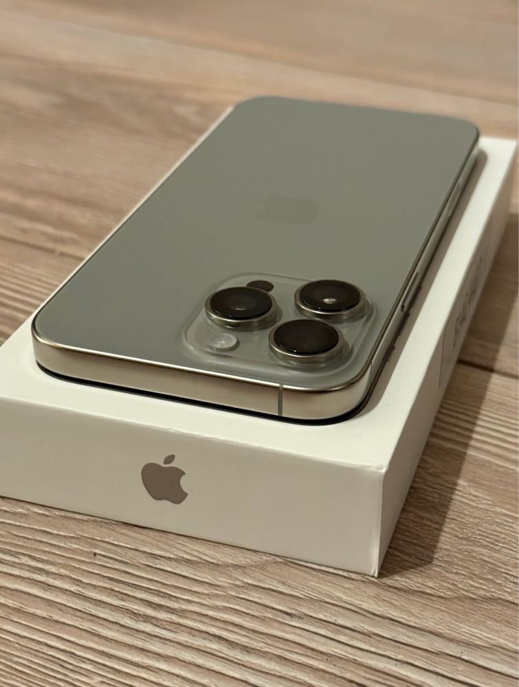 Iphone 16 Pro Max 256GB гаранционен