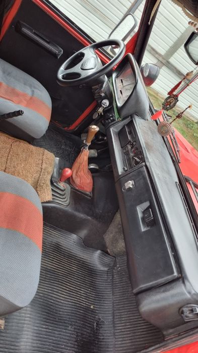 ARO Basculabil 4×4 Motor Brașov