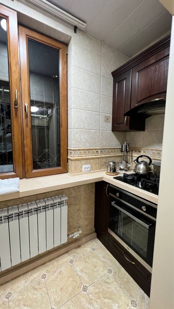 Mirzo Ulugbek tumanida 3 xonali uy ijaraga beriladi 3/6/6