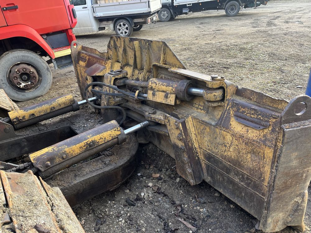 Buldozer caterpilar CAT D3-D4-D5