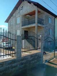 Vand casa pe strada Liviu Rebreanu