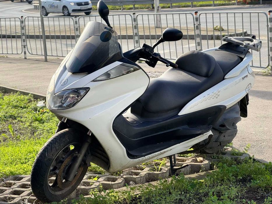 Мотор Yamaha Majesty 400