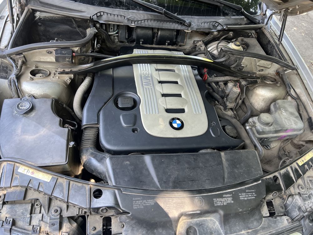 BMW X3, Cutie automata