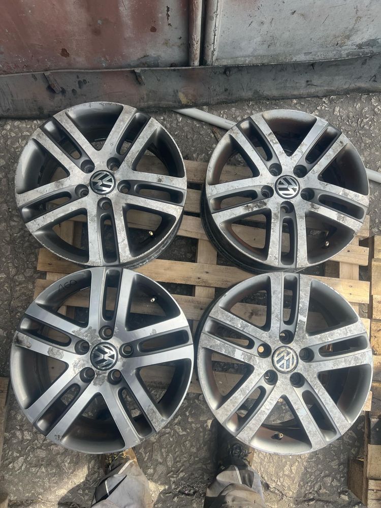 Джанти с забележки за Vw Audi Seat Skoda 5x112 6,5j et50 16'' н160