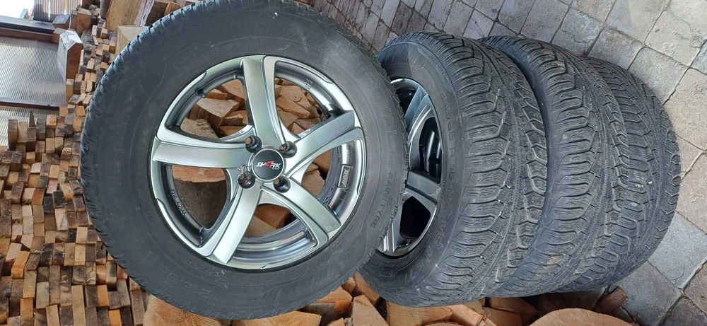 Set Jante cu anvelope + suport auto Thule