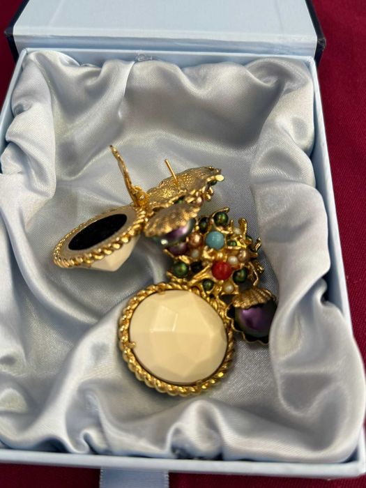 Cercei fabuloși marca Iulia Albu