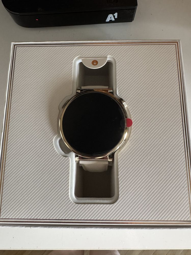 Huawei Watct GT5. 41 mm