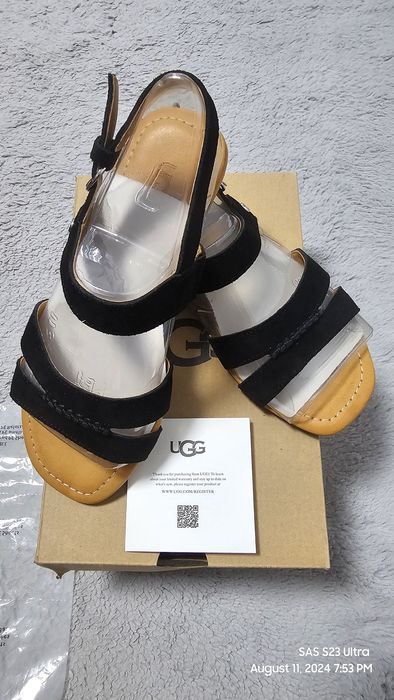 Vând sandale damă UGG kaitie slingback 38, 300 ron ambele perechi
