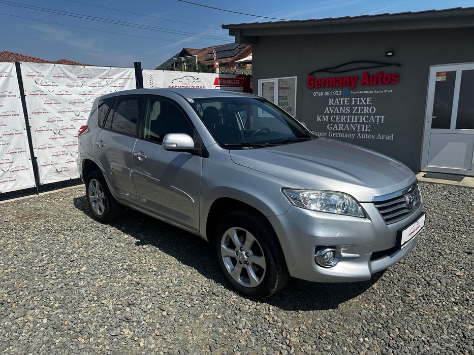 Toyota RAV4 RATE/GARANȚIE2.2diesel 2012 4x4 cu dif blocabil senzori pilot FULL