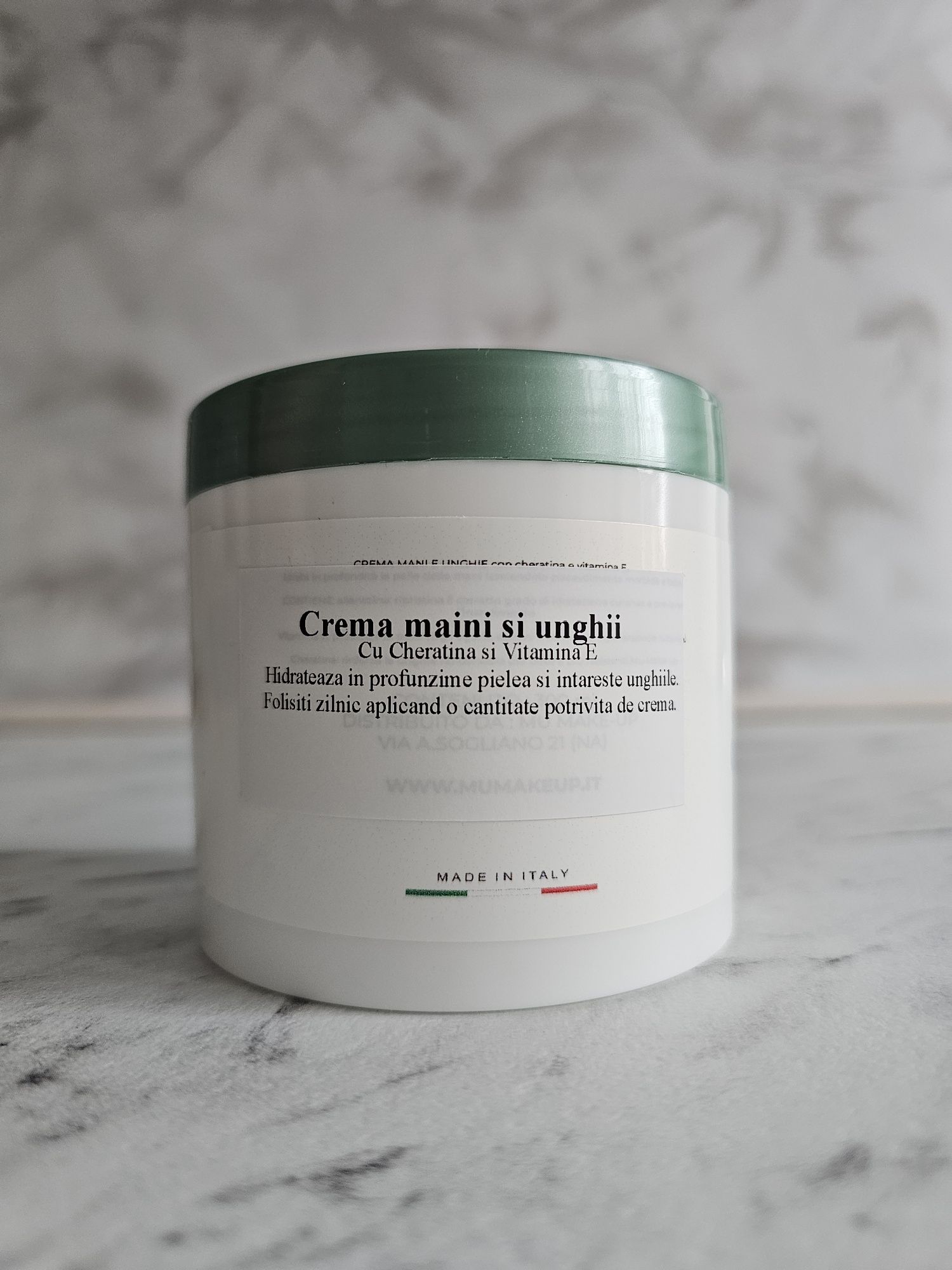 Crema mâini unghii Fuxia Couture Italia 300 ml - Noua sigilata