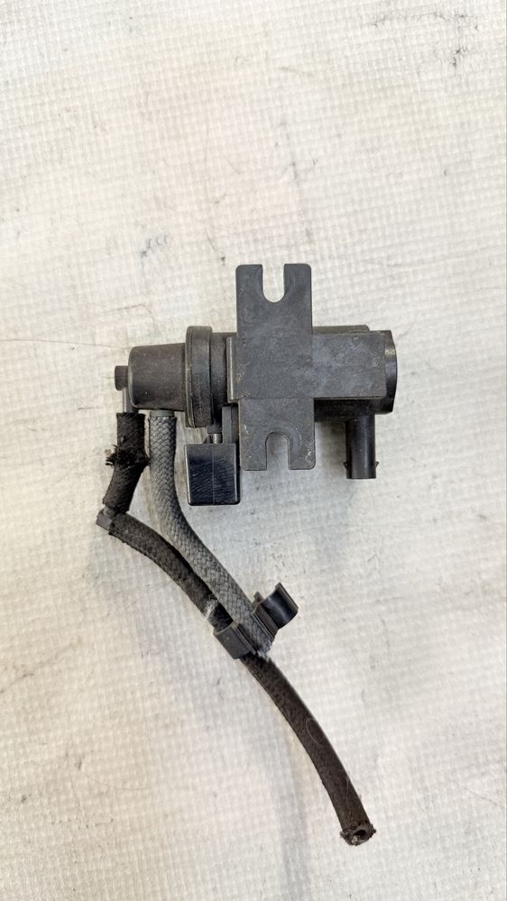 Pressure converter exhaust control BMW e60 lci e81 e87 lci e90 e91