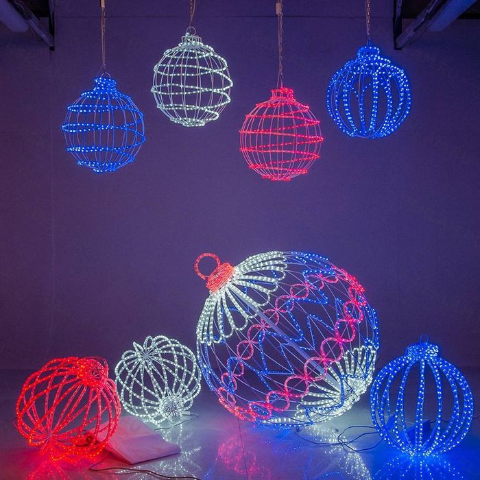 Новогодние оформление офисов магазинов фасадов