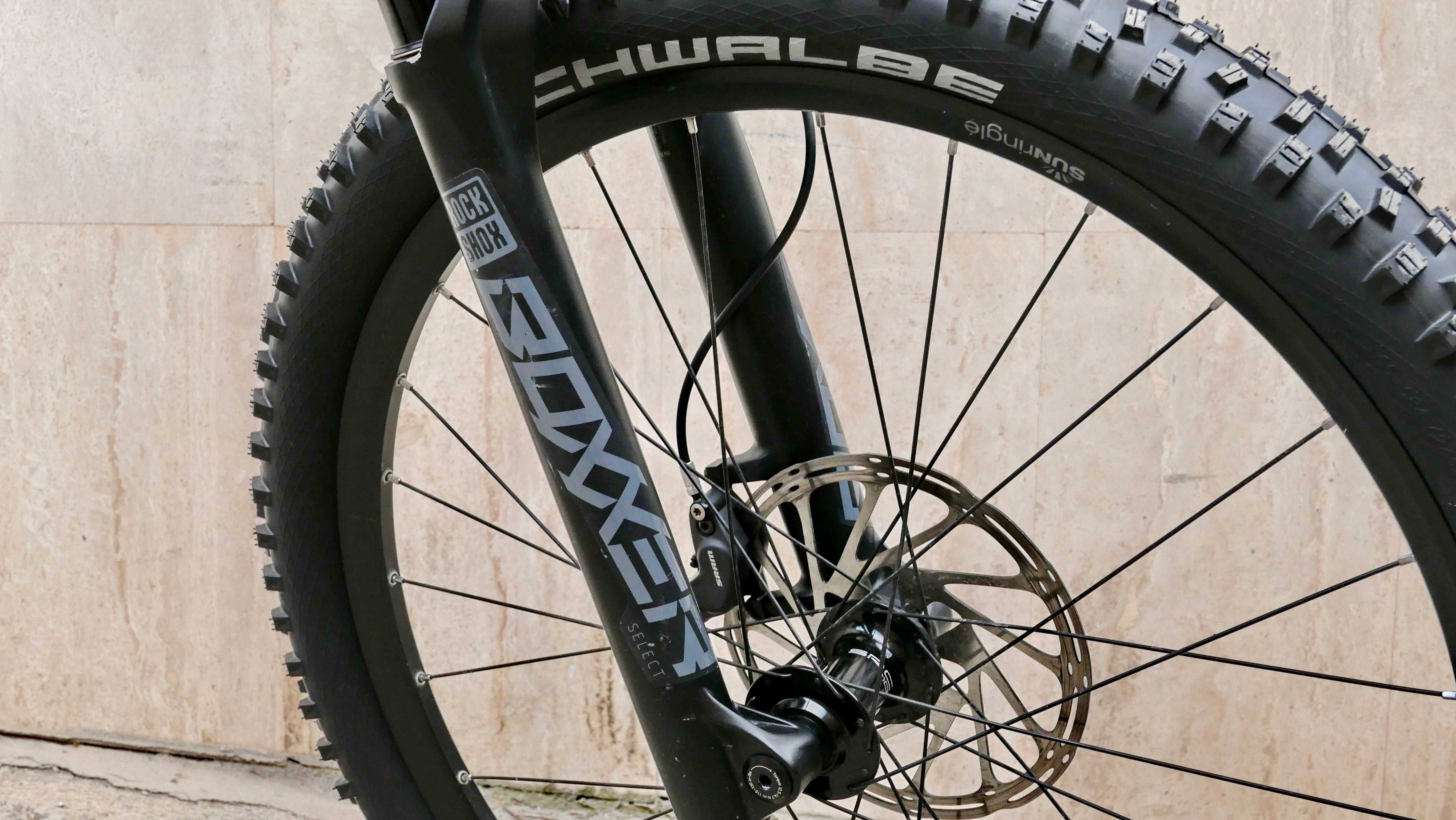 Canyon Sender, 27.5 L, RockShox Boxxer, 200 ход, 1х7 Sram GX