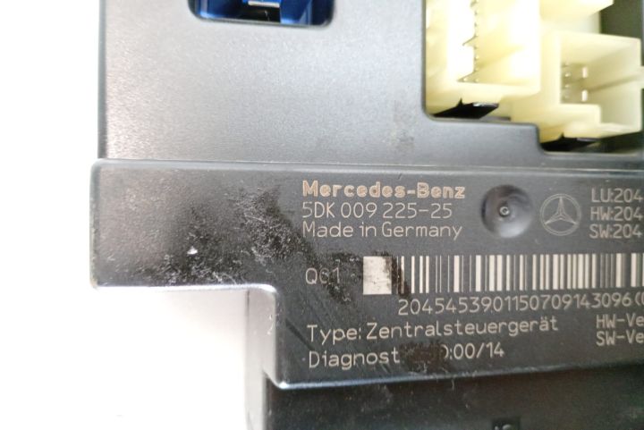 Panou sigurante 5DK00922525 Mercedes-Benz C-Class W204/S204