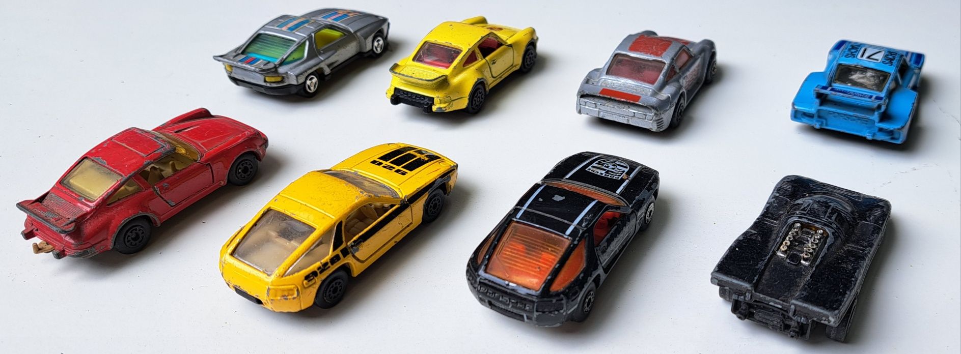 Стари колички модели автомобили Porsche модели 1/64