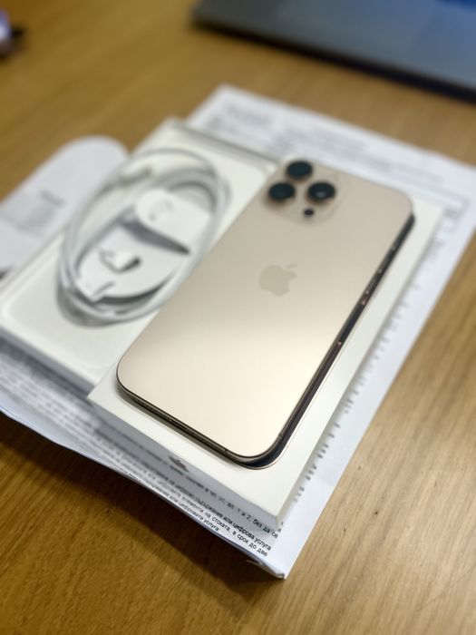 Iphone 16 pro Max 256 100% батерия 30 месца гаранция
