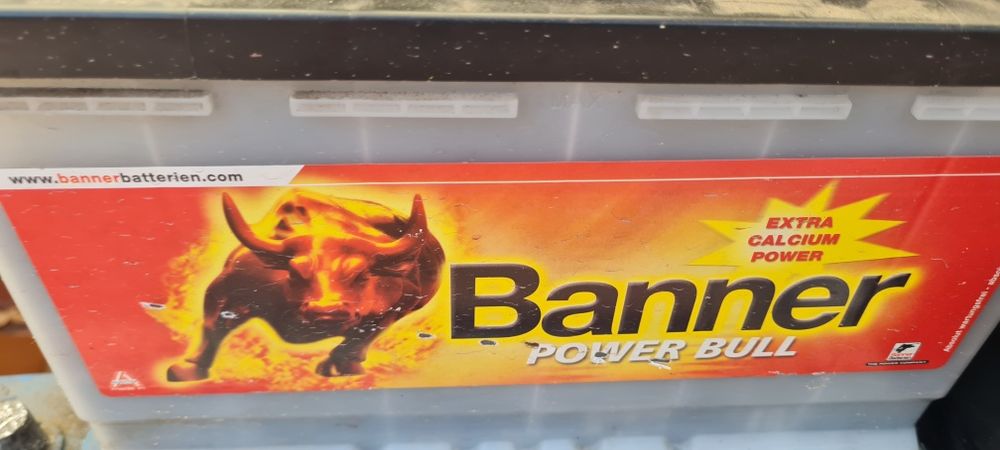 Baterii auto diferite mărci și puteri de la 100 Lei