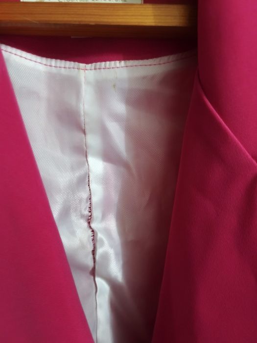 Пиджак женский розовый с тонким подкладом