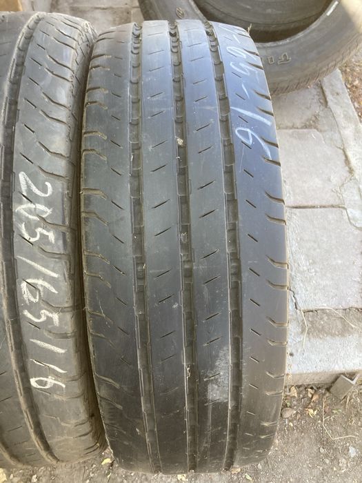 Гуми за бус 205-65-16