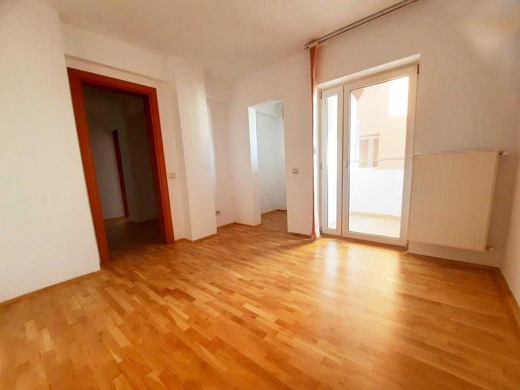 Duplex P+1, curte proprie, scara interioara, 4 camere, CT, AC, an 2013