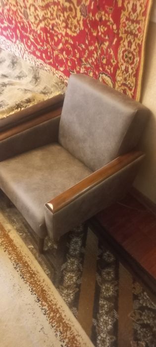 Рестоврация и ремонт мягкой и корпусной мебели  матрасы