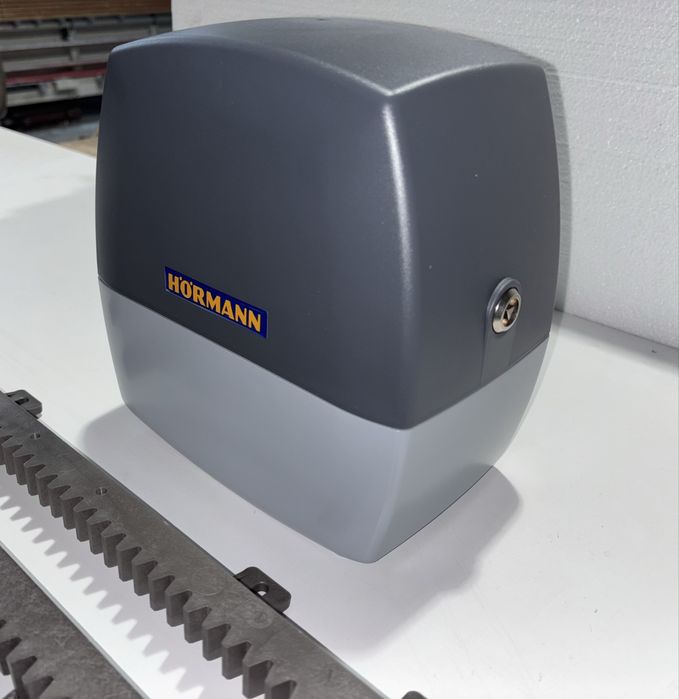 Задвижвания Хьорман за плъзгащи портални врати