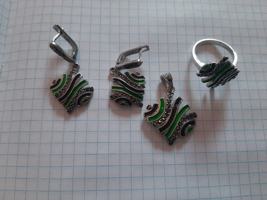 Продаю набор серги