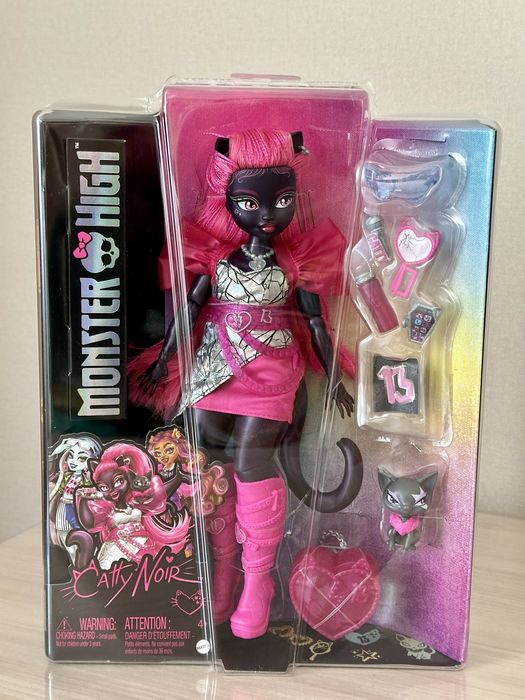 Кукла Monster High Catty Noir