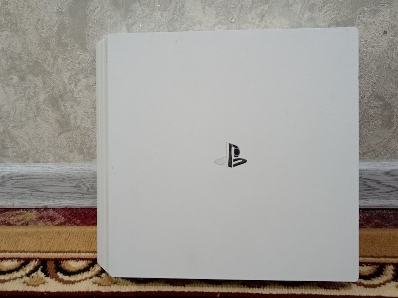 Playstation 4 pro 1TB