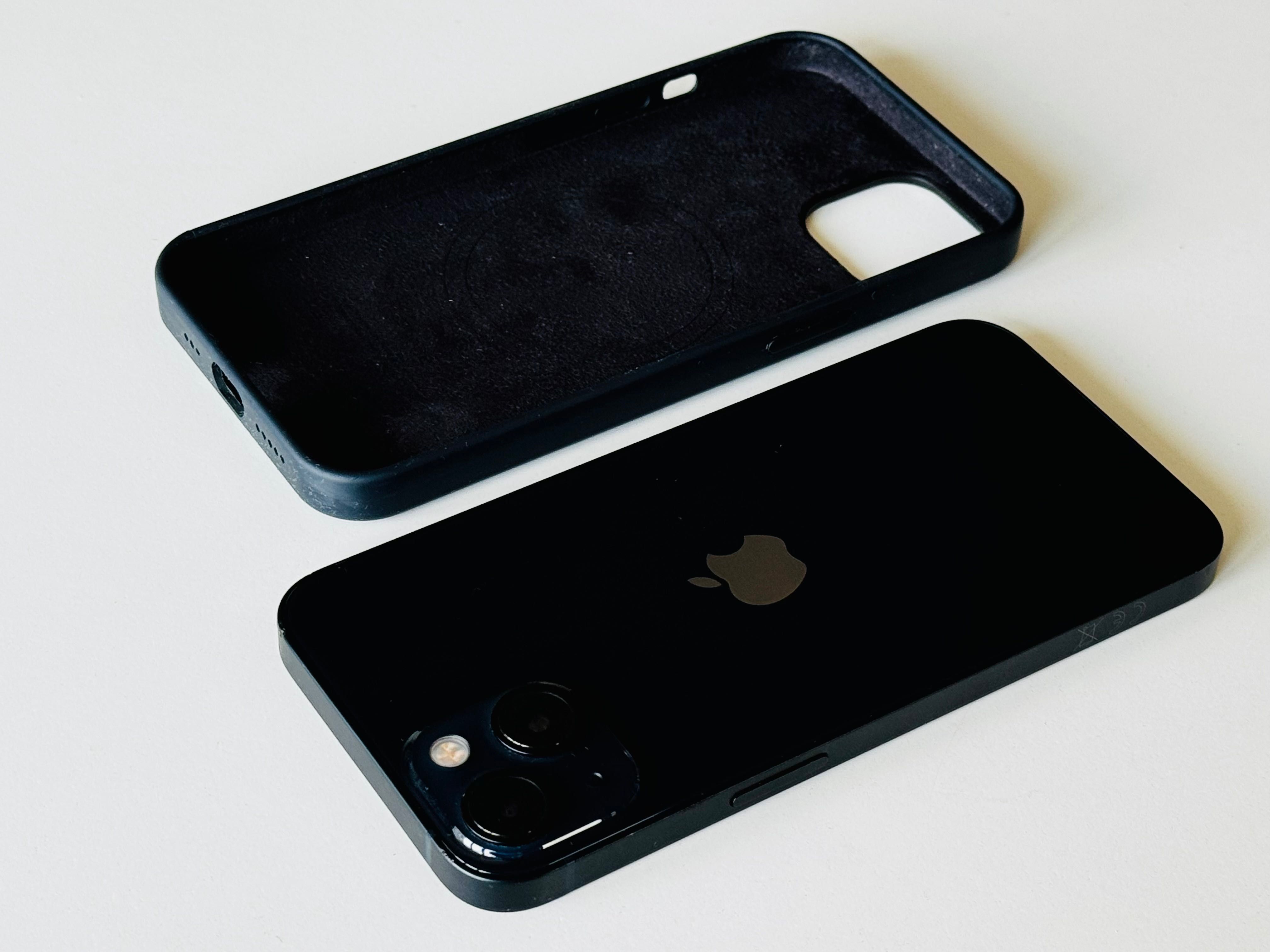 Iphone 13 128GB Black 98% Батерия Гаранция 6 месеца