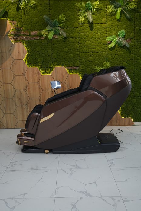 Model: Maimi grandmassage